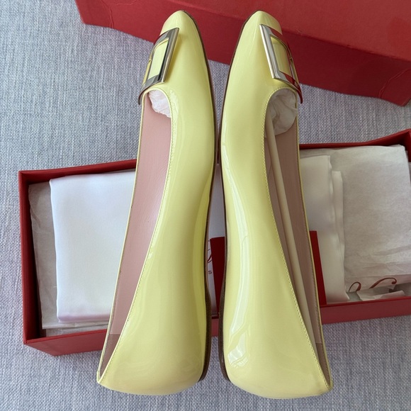 NEW Roger Vivier QUADRATA Trompette Metal Buckle Ballerinas flats, light yellow - Picture 4 of 8